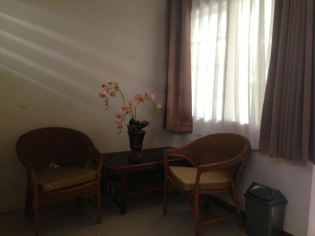 Gondia Guesthouse Yakarta Habitación foto
